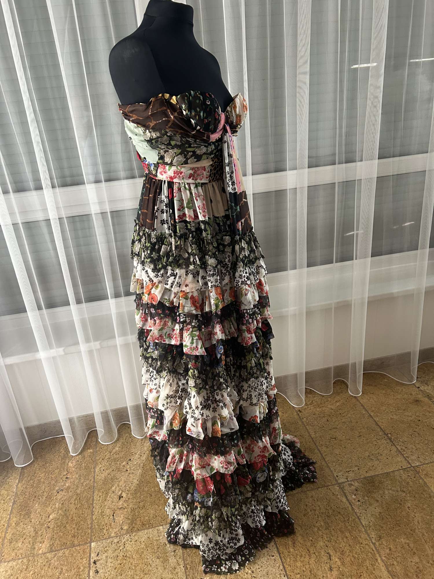 Dolce&Gabbana hodvábne šaty