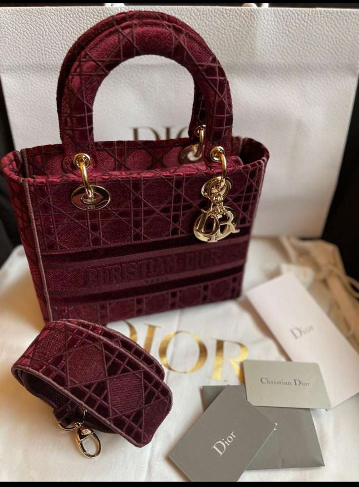 Christian Dior Lady Dior kabelka