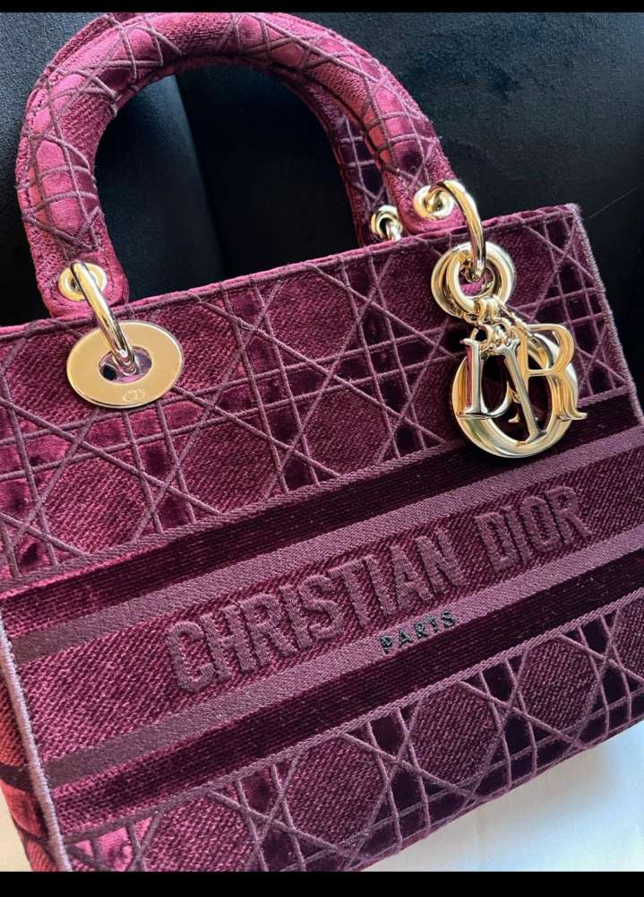 Christian Dior Lady Dior kabelka