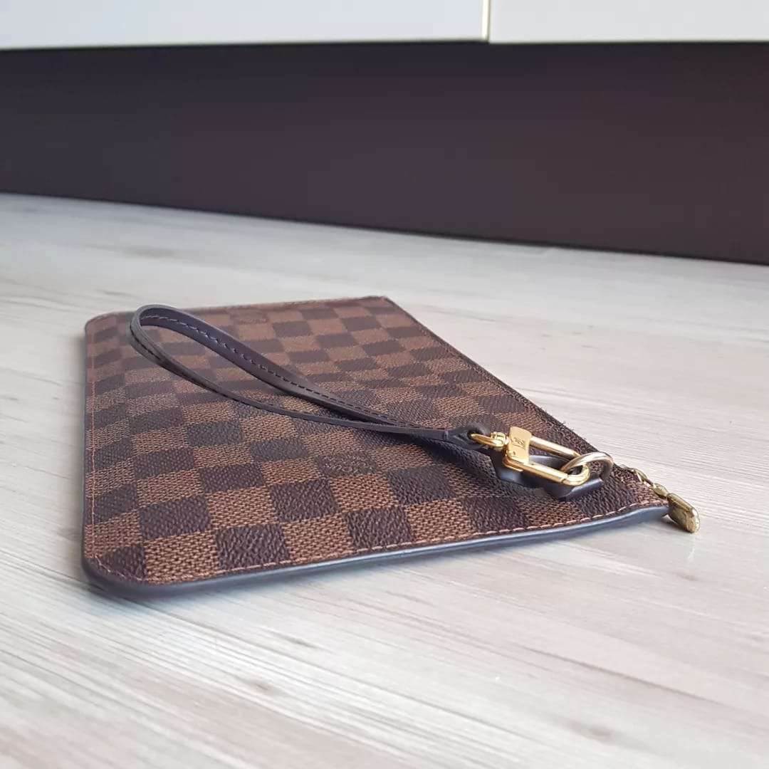 Louis Vuitton pochette