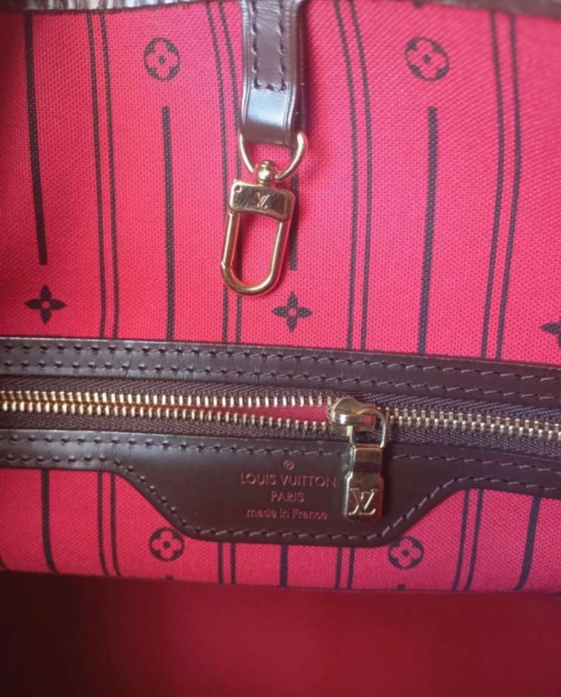 Louis Vuitton Neverfull MM