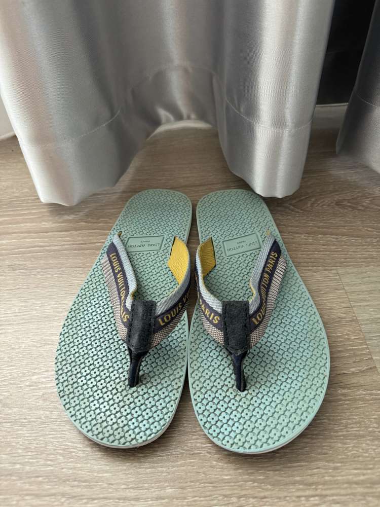 Žabky Louis Vuitton