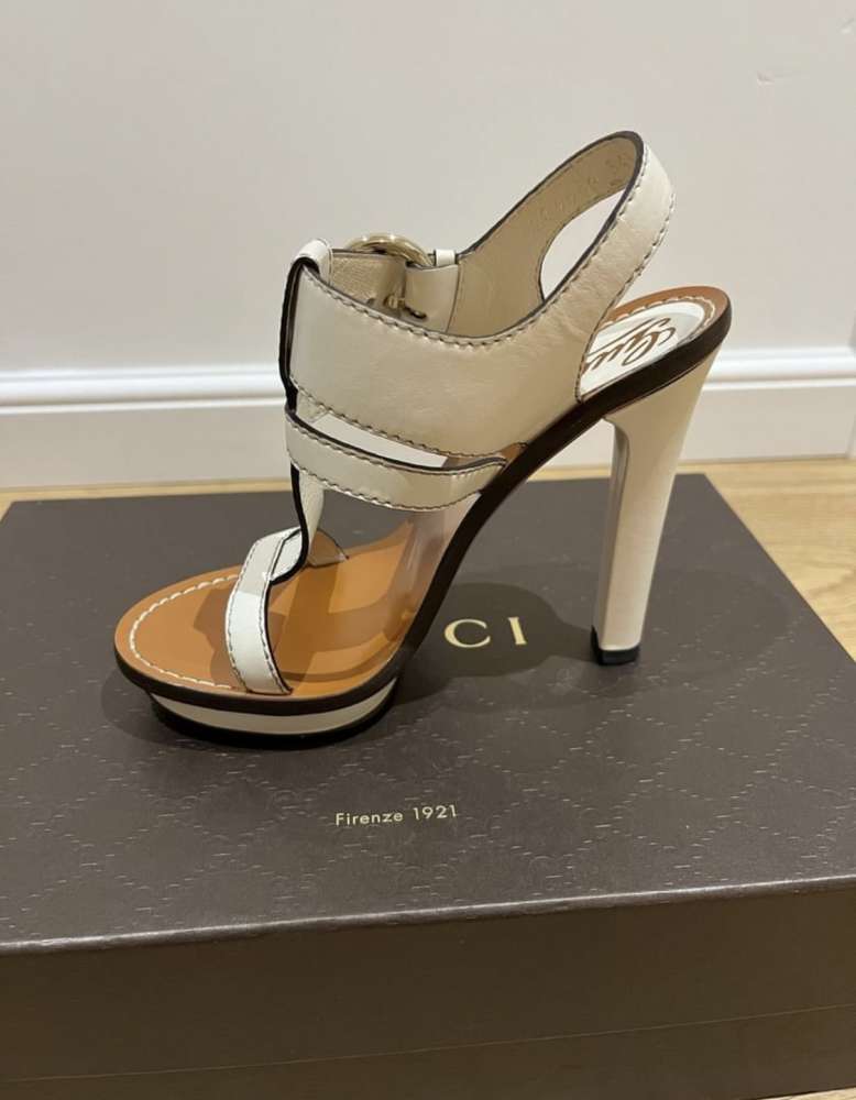 Gucci sandále