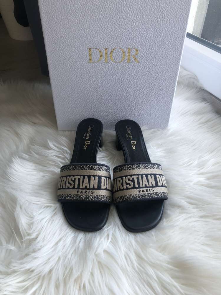 Dior pantofle