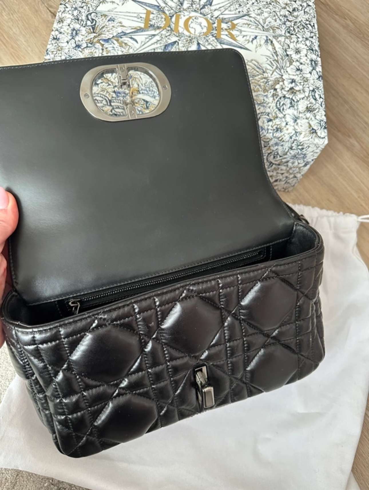 Dior Caro bag calfskin, vel. medium