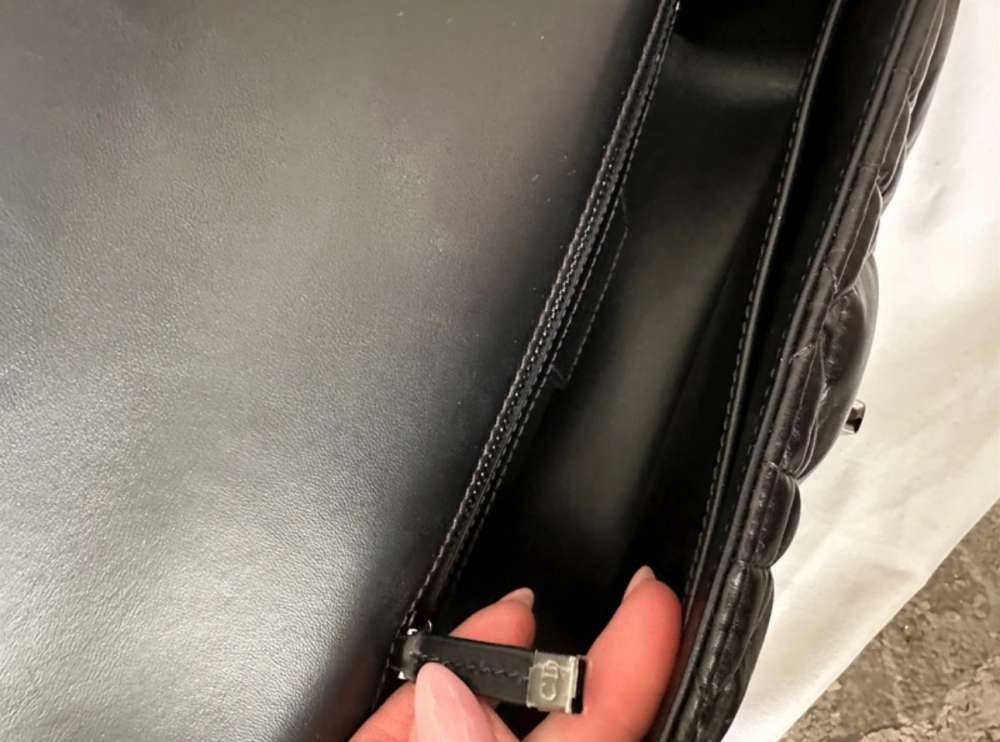 Dior Caro bag calfskin, vel. medium