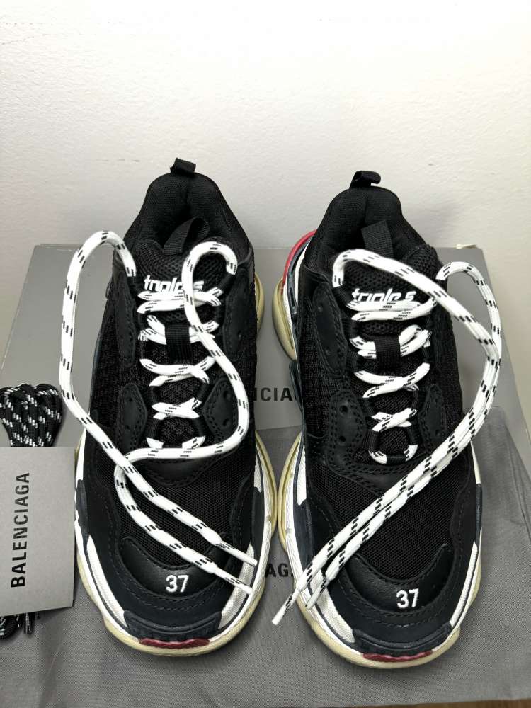 Balenciaga Triple S