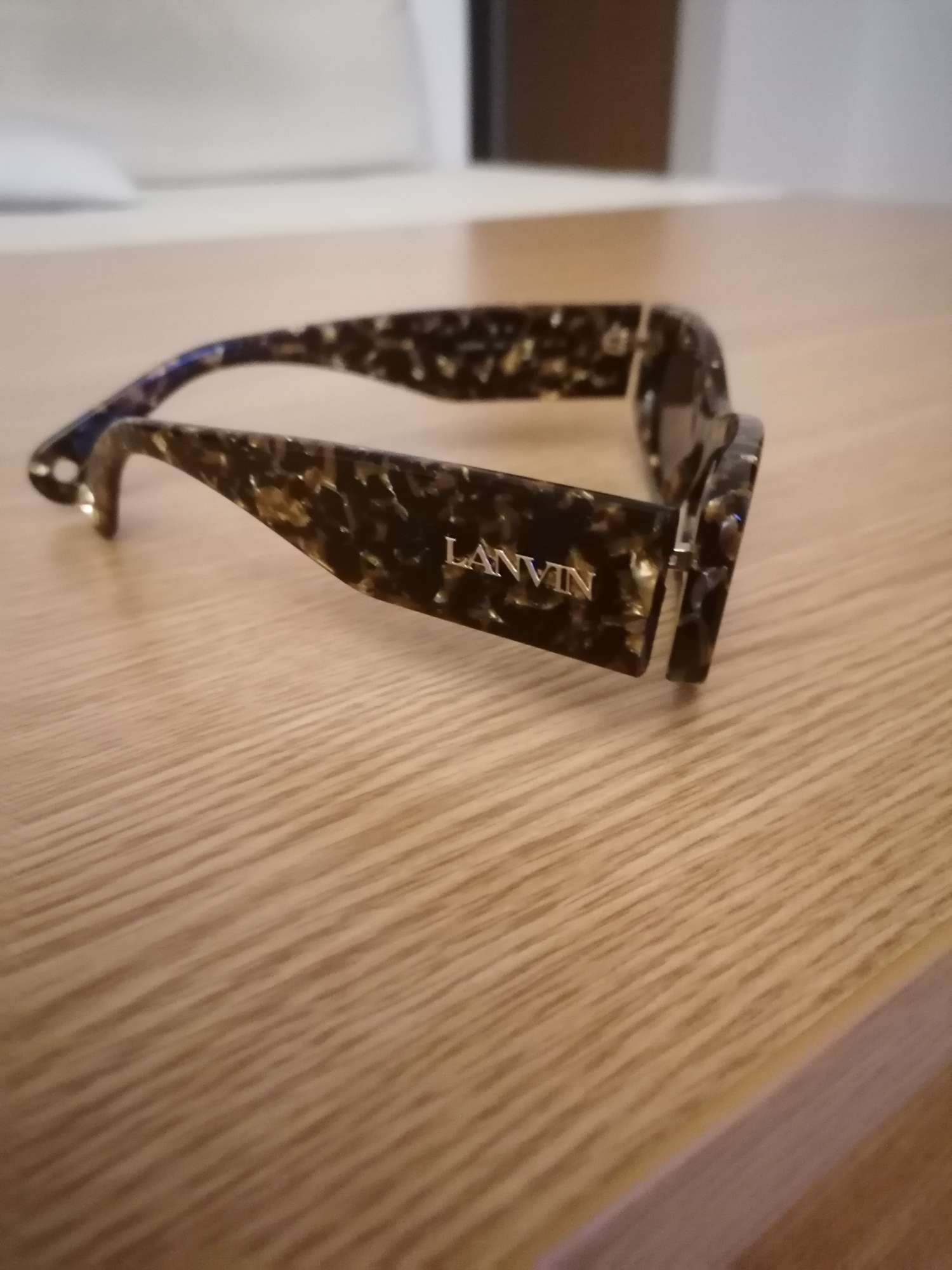 Slnečné okuliare LANVIN