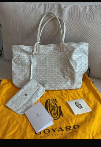 https://vipluxury.sk/Goyard kabelka