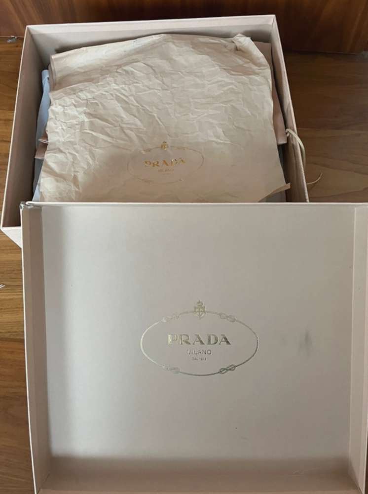 Čižmy Prada