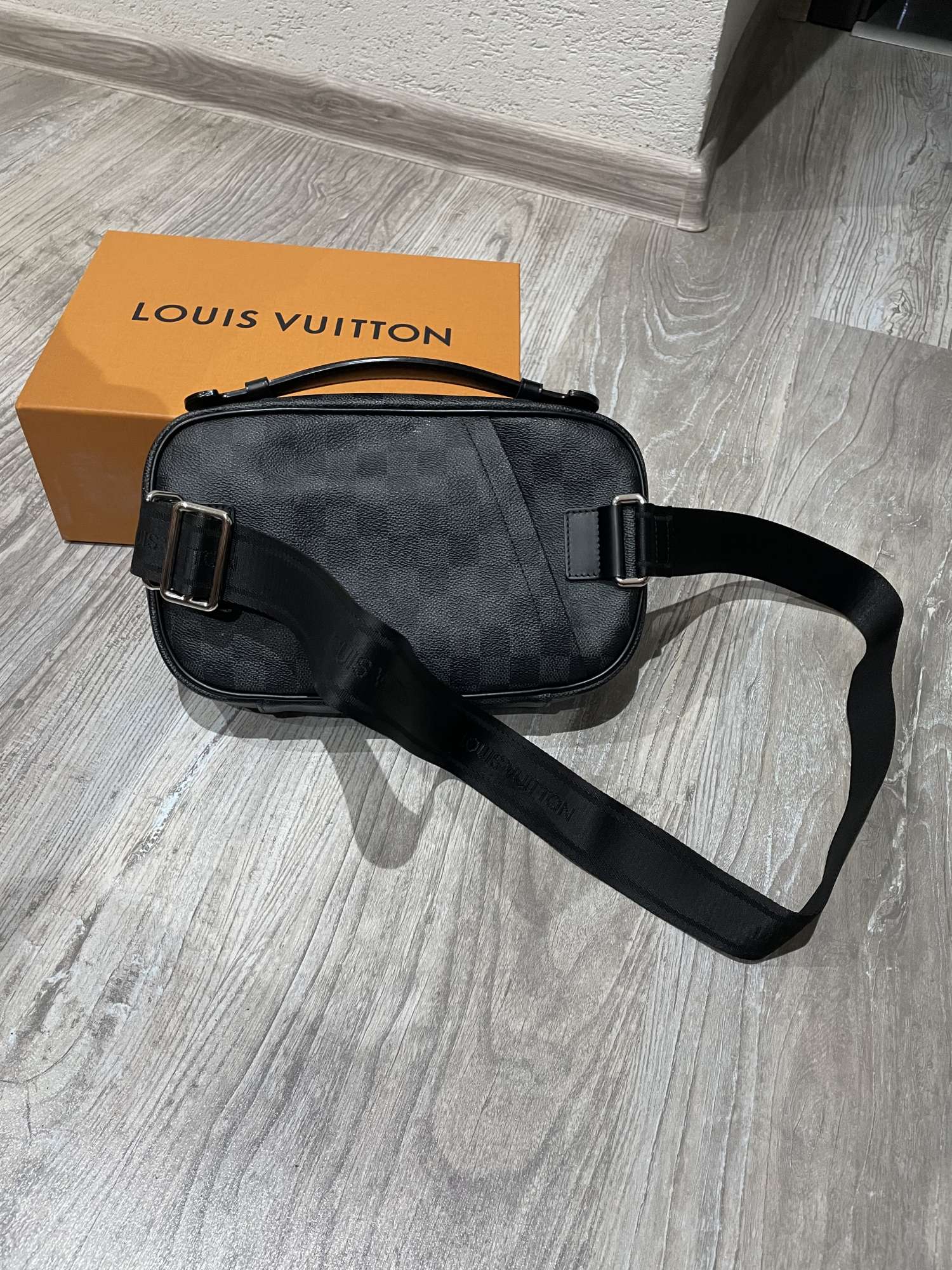 Louis Vuitton Ambler