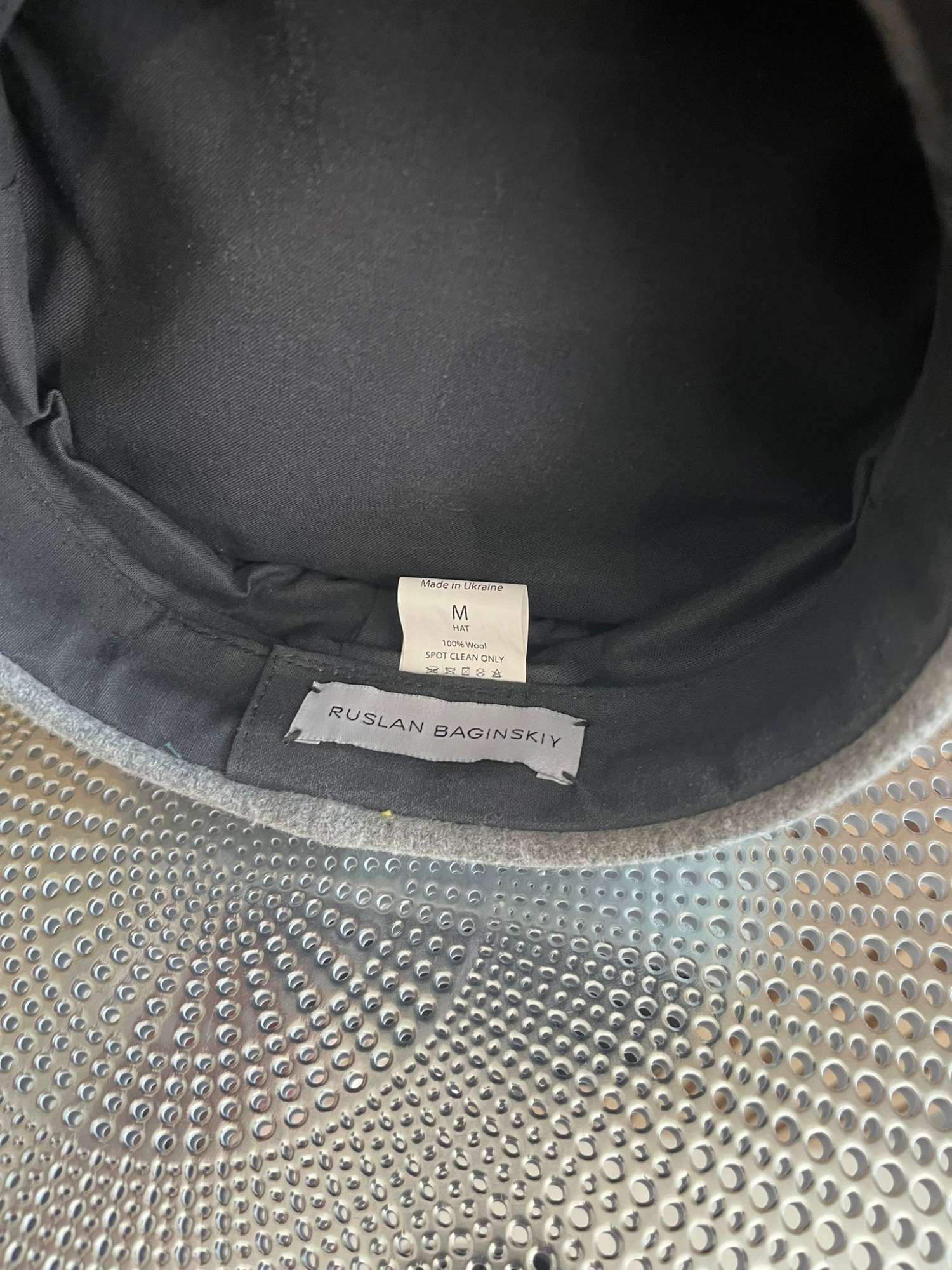 Ruslan Baginkiy čiapka