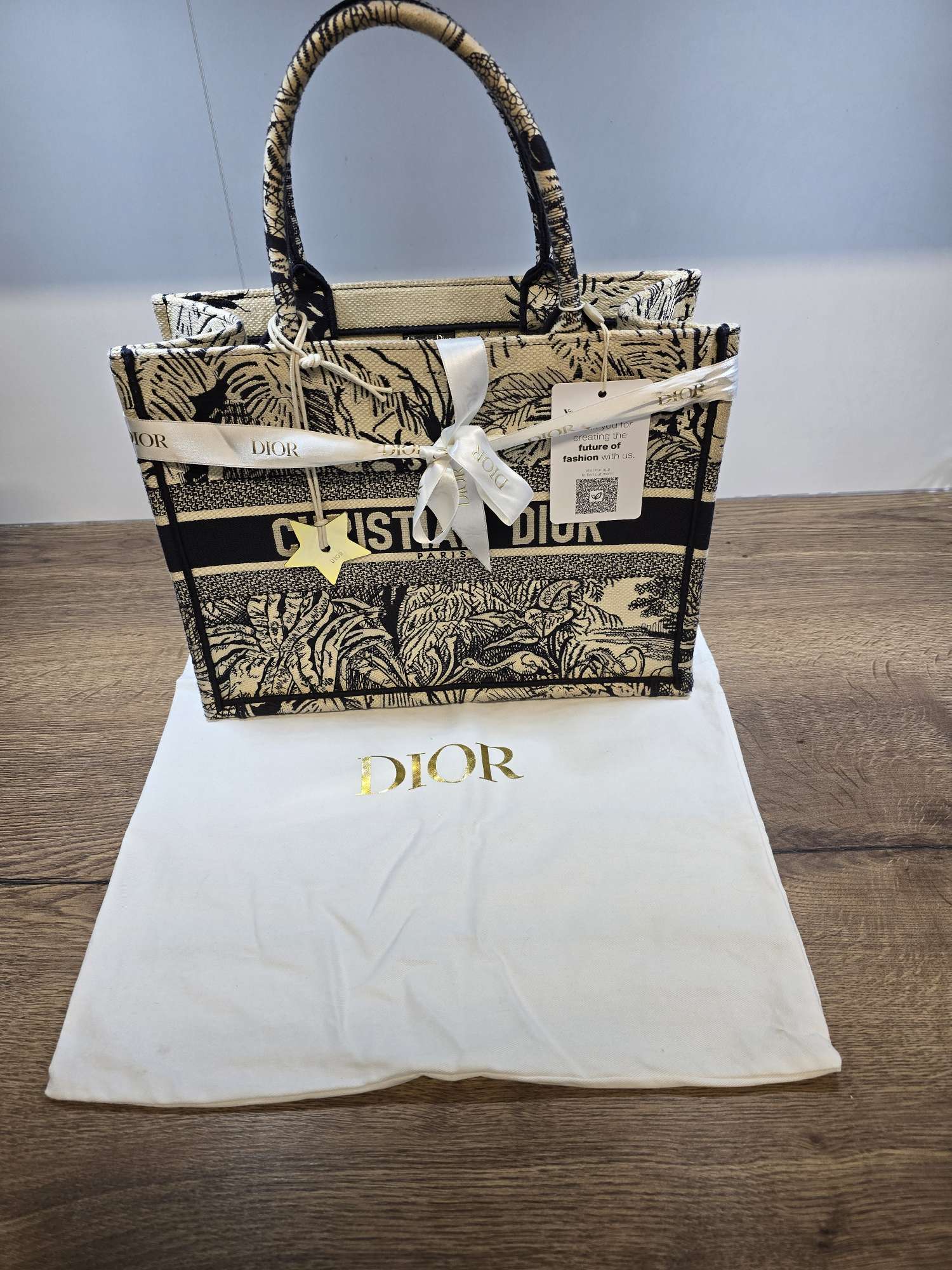 Christian Dior Tote Bag Medium