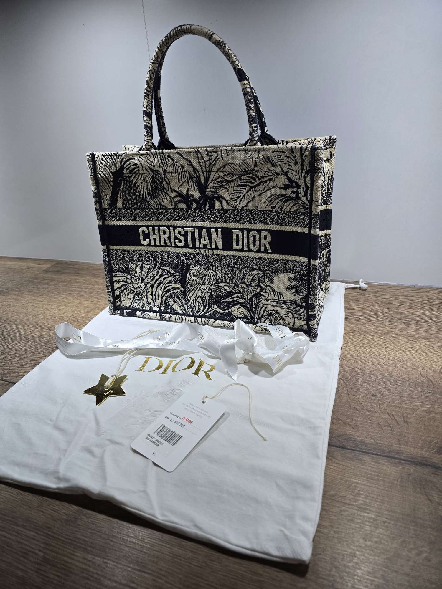 Christian Dior Tote Bag Medium