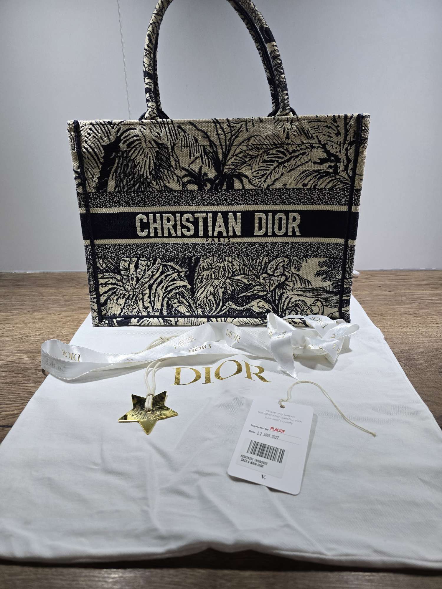 Christian Dior Tote Bag Medium