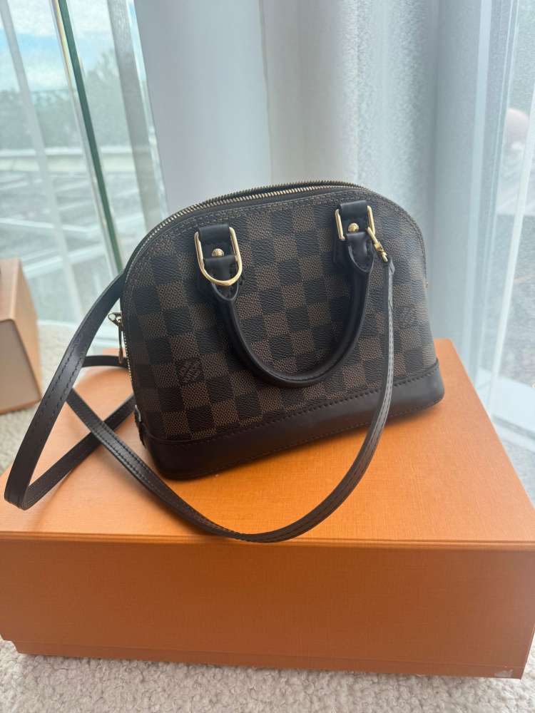 Louis Vuitton Kabelka