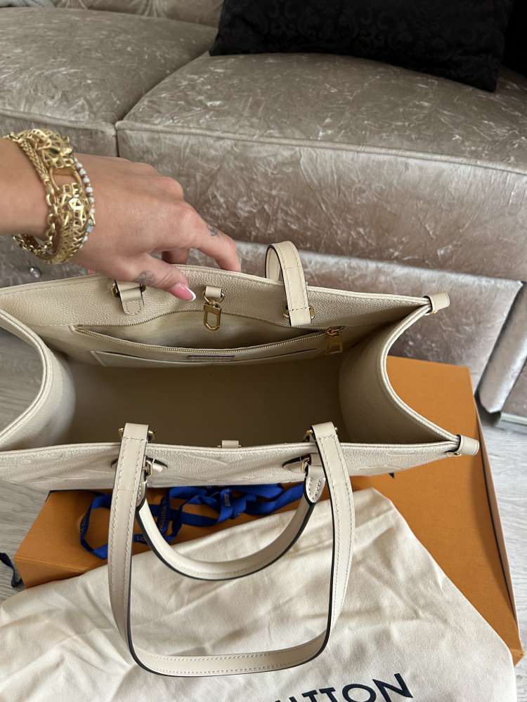 Louis Vuitton ONTHEGO kabelka