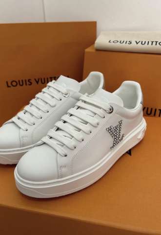 https://vipluxury.sk/Louis Vuitton tenisky