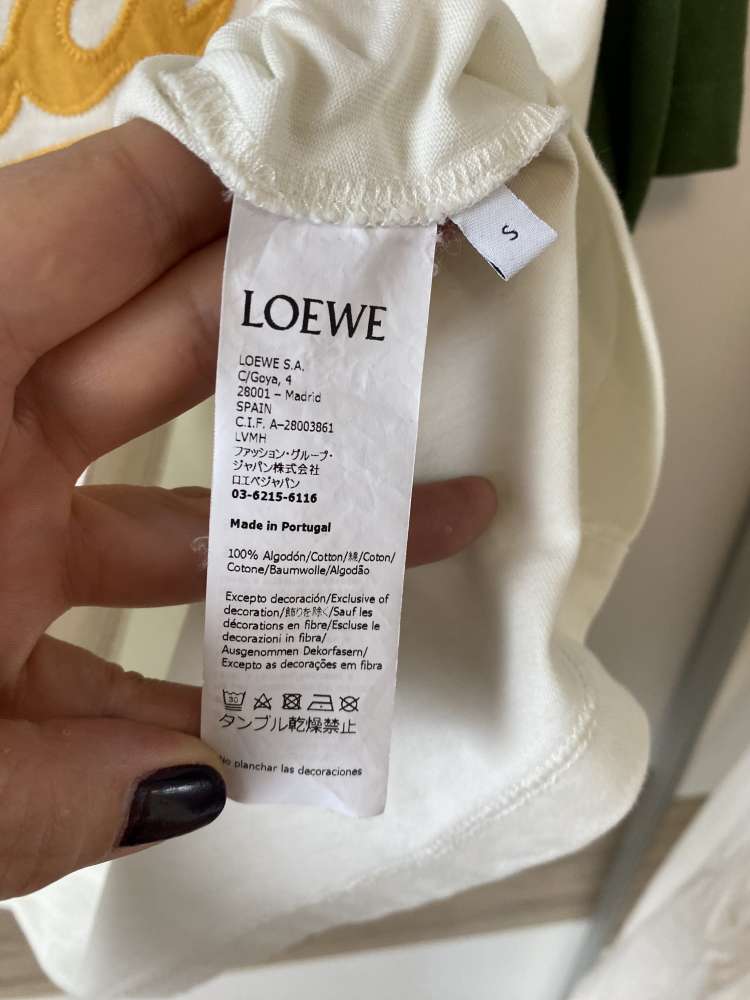 Loewe tricko.