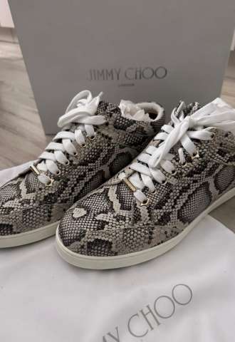 https://vipluxury.sk/Jimmy Choo