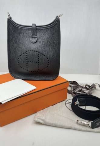 https://vipluxury.sk/Hermes mini evelyne
