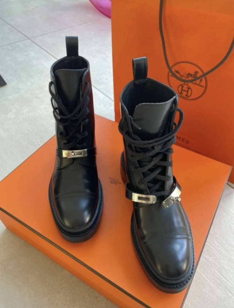 Hermes Kelly boots