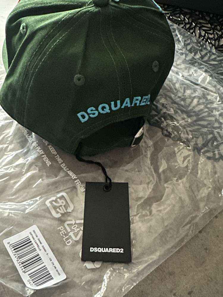 DSQUARED2 šiltovka