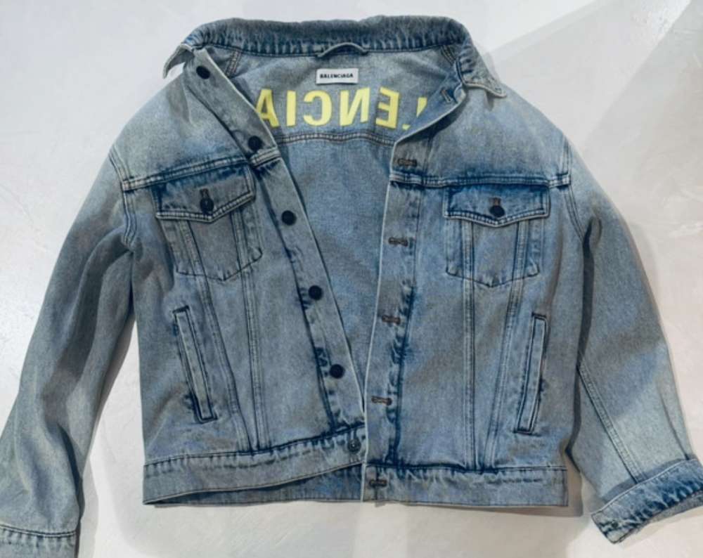 Balenciaga riflova bunda