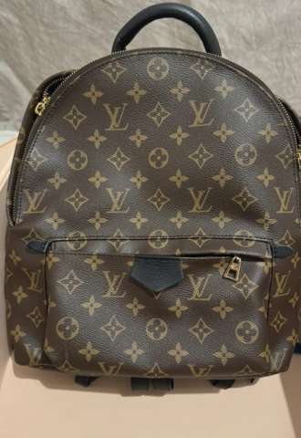 https://vipluxury.sk/Louis Vuitton Palm spring MM