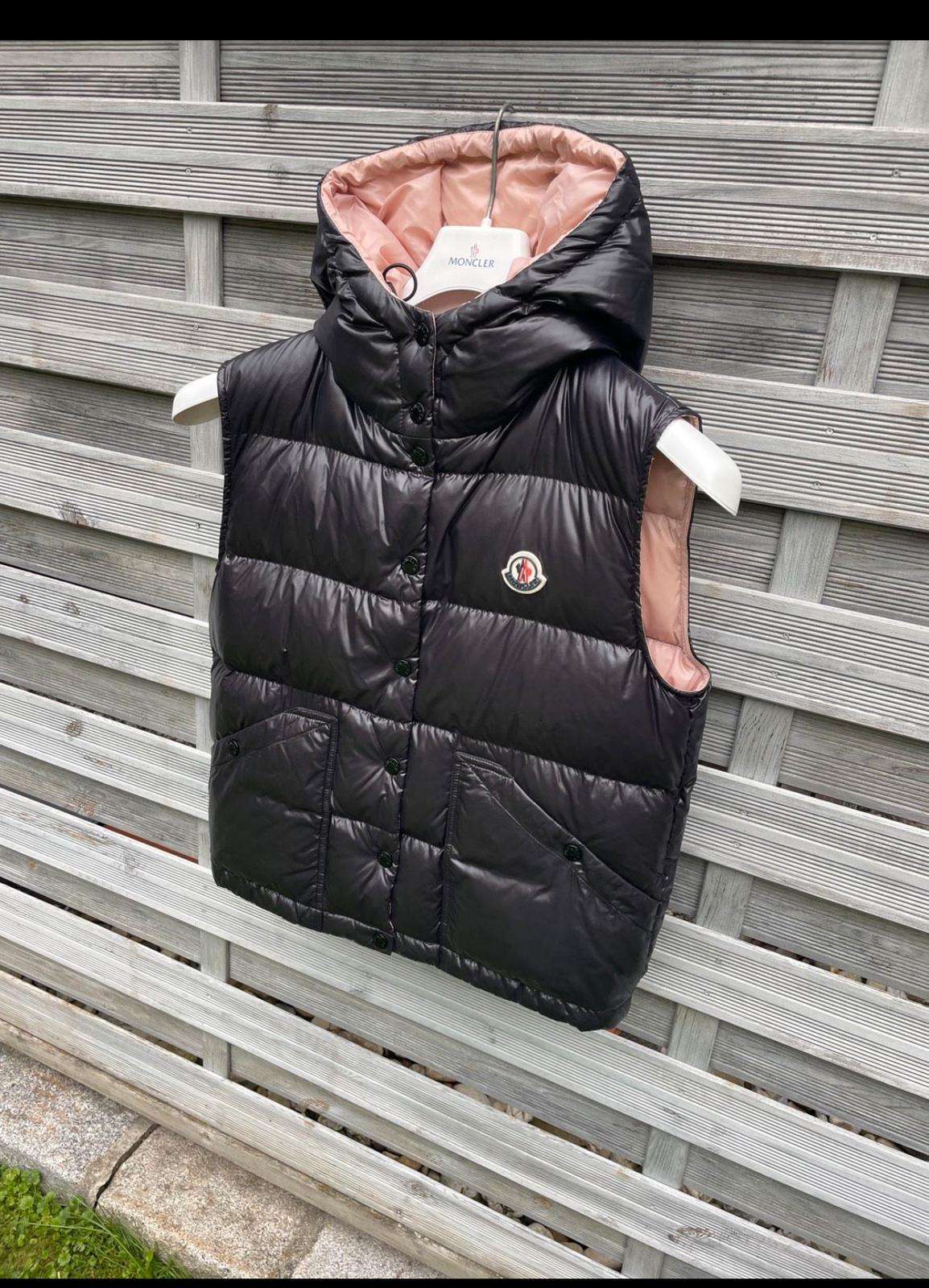 Moncler vesta