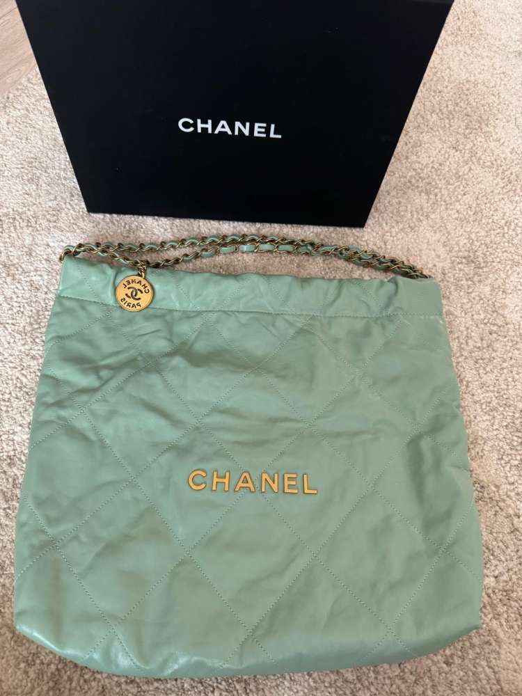 Chanel 22  kabelka
