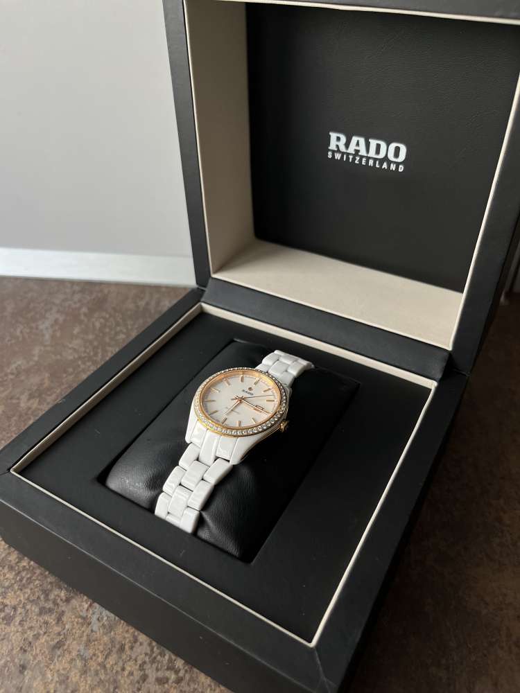 RADO WATCH HYPERCHROME L LIMITED EDITION R32524012.