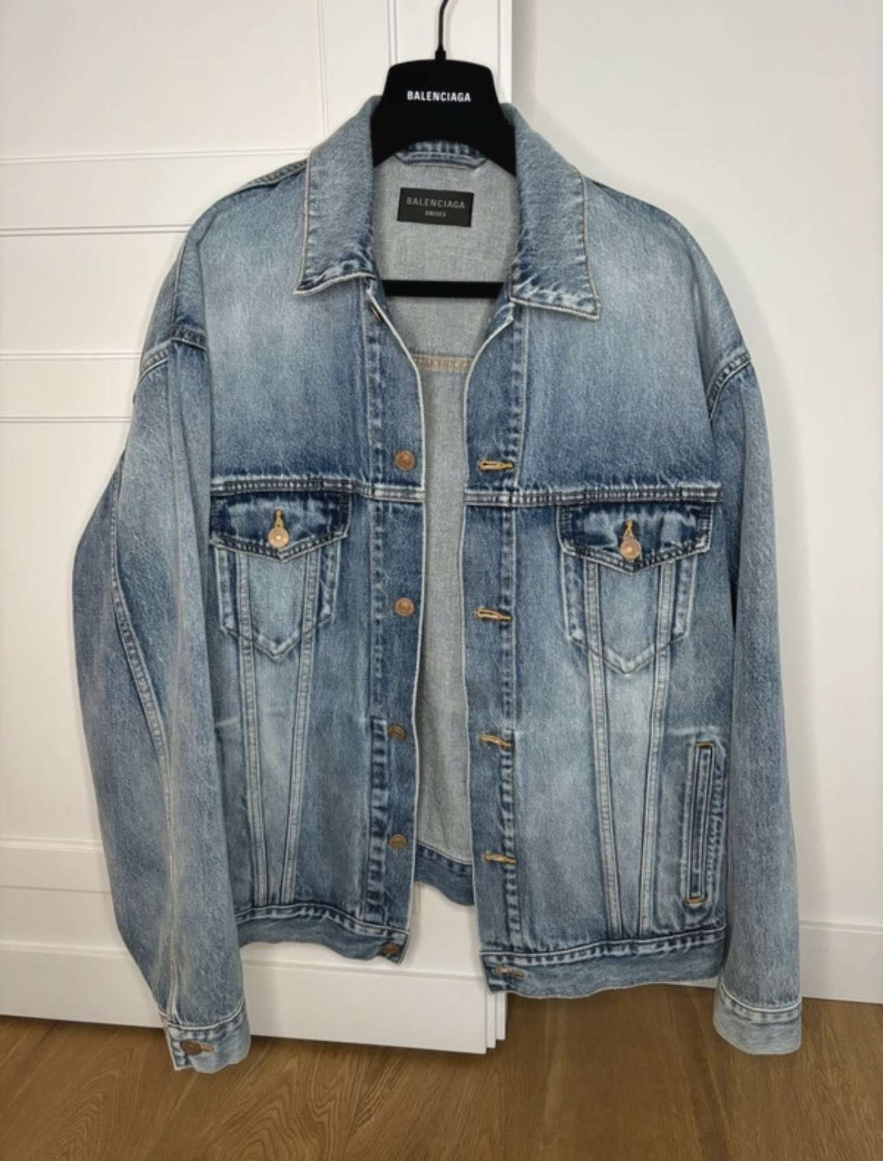 Balenciaga bunda