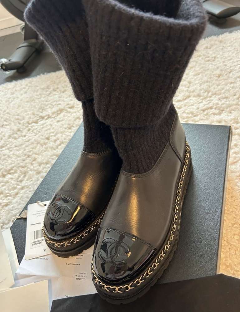 Chanel čižmy