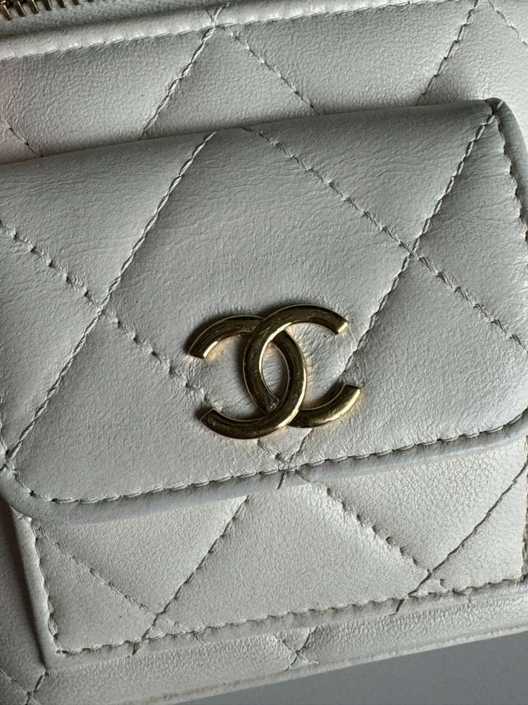 Chanel vanity