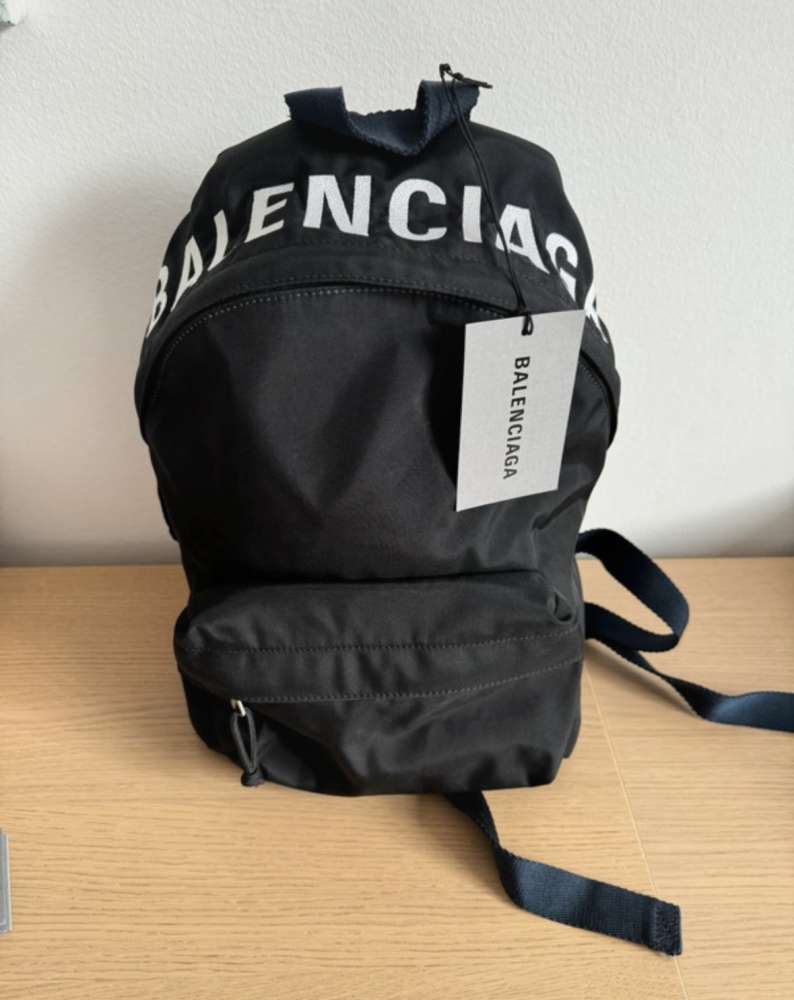 Balenciaga batoh