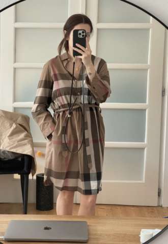 https://vipluxury.sk/Šaty Burberry