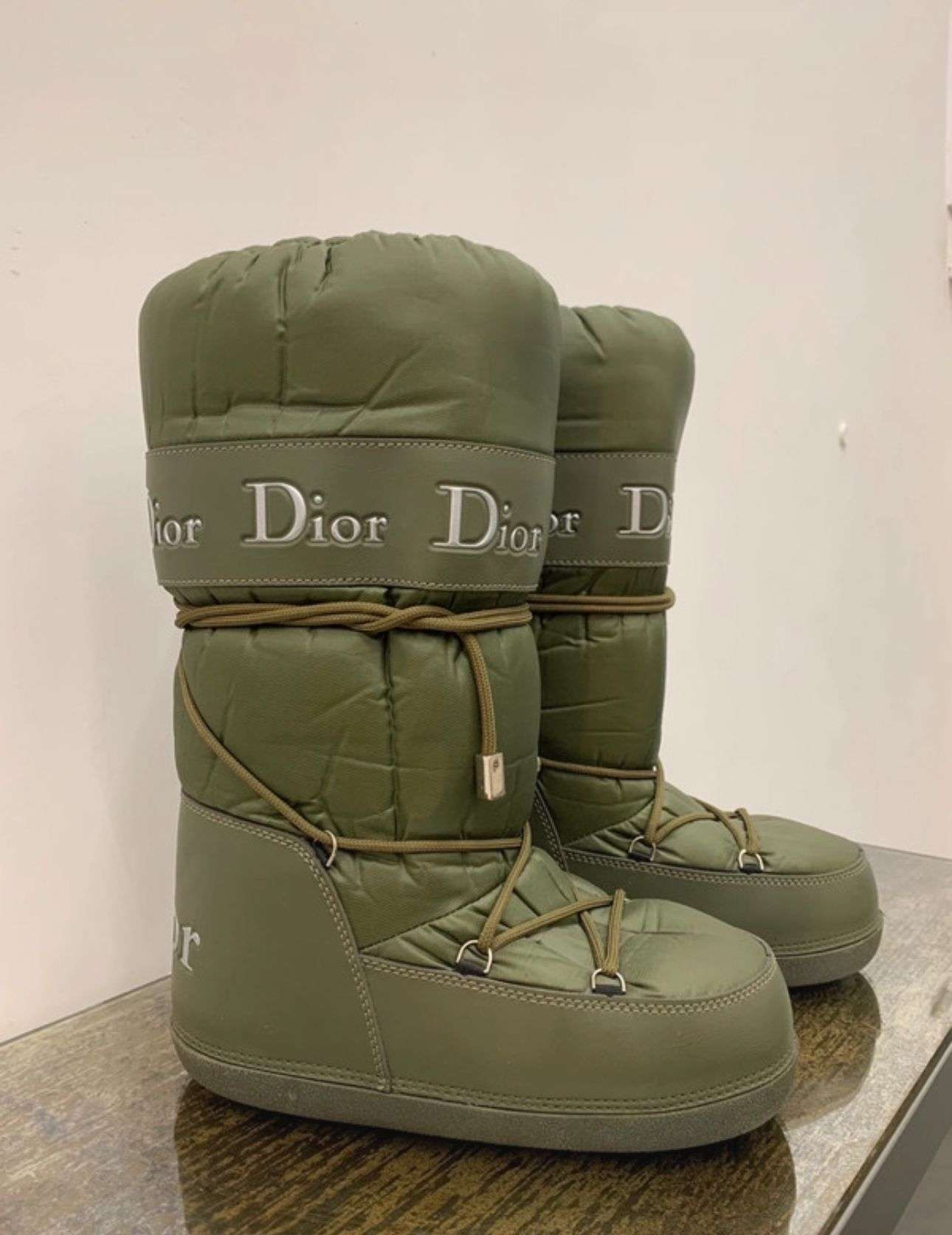 Dior snehule