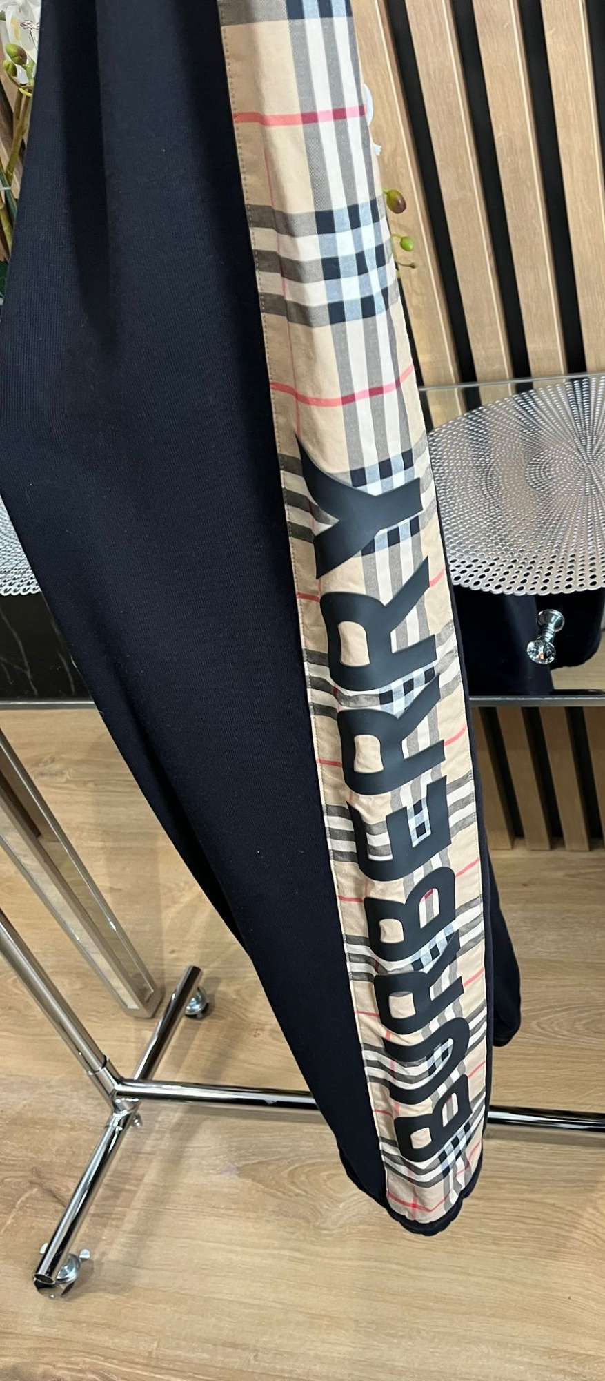 Burberry tepláky