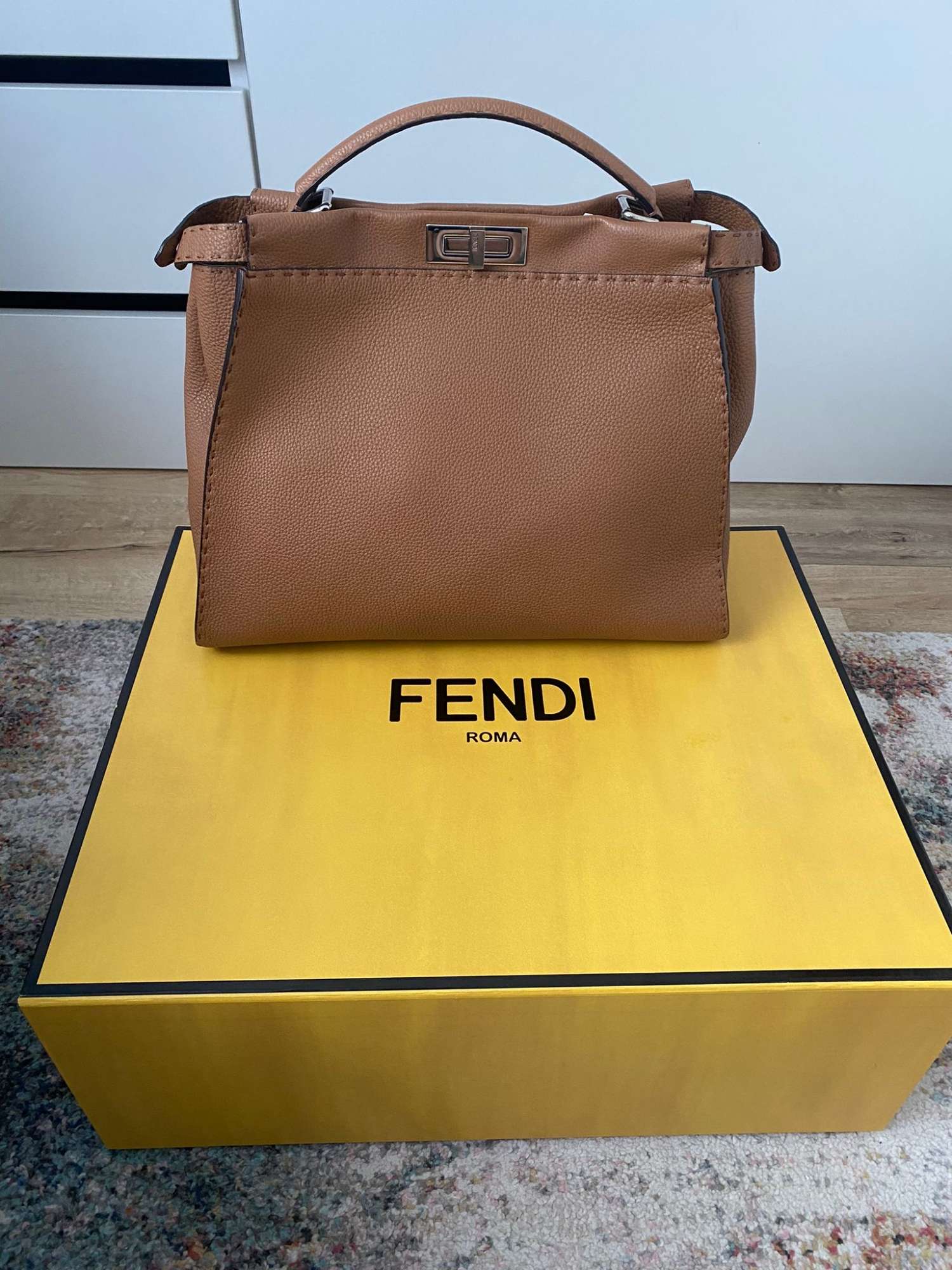 Kabelka Fendi