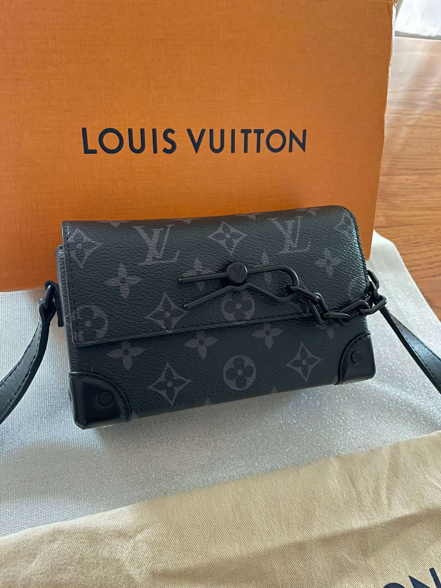 Louis Vuitton crossbody