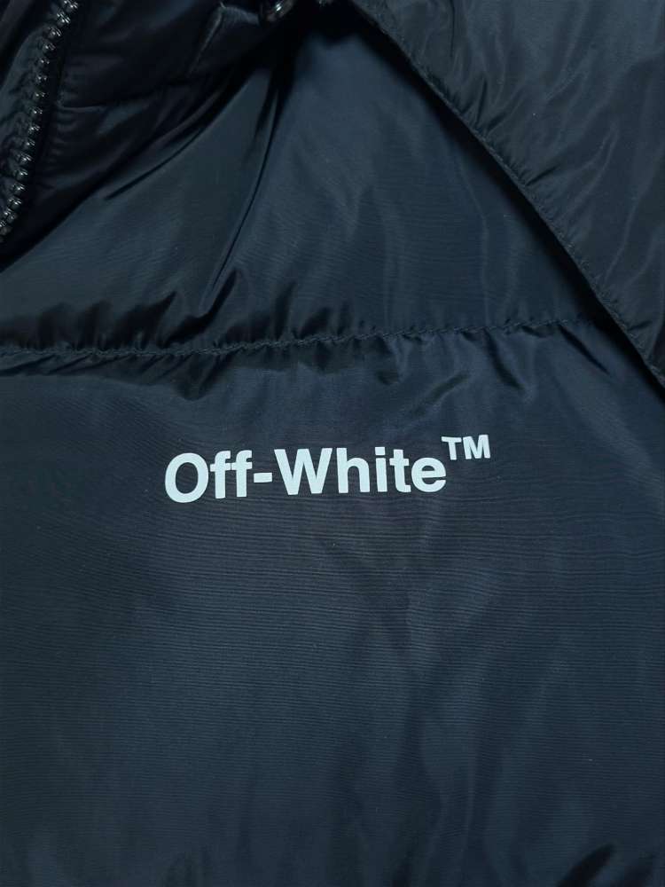 Off-White puffer jacket Unisex