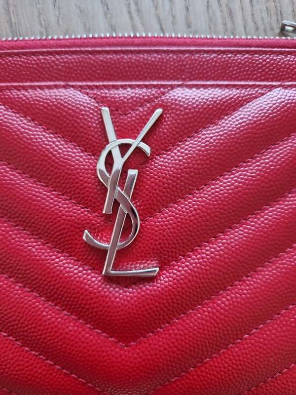 Pochette YSL - pouch in grain de poudre leather