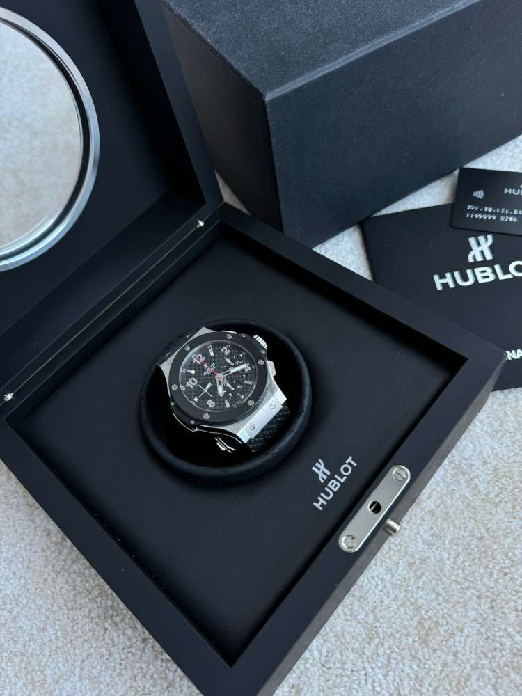 Hublot hodiny