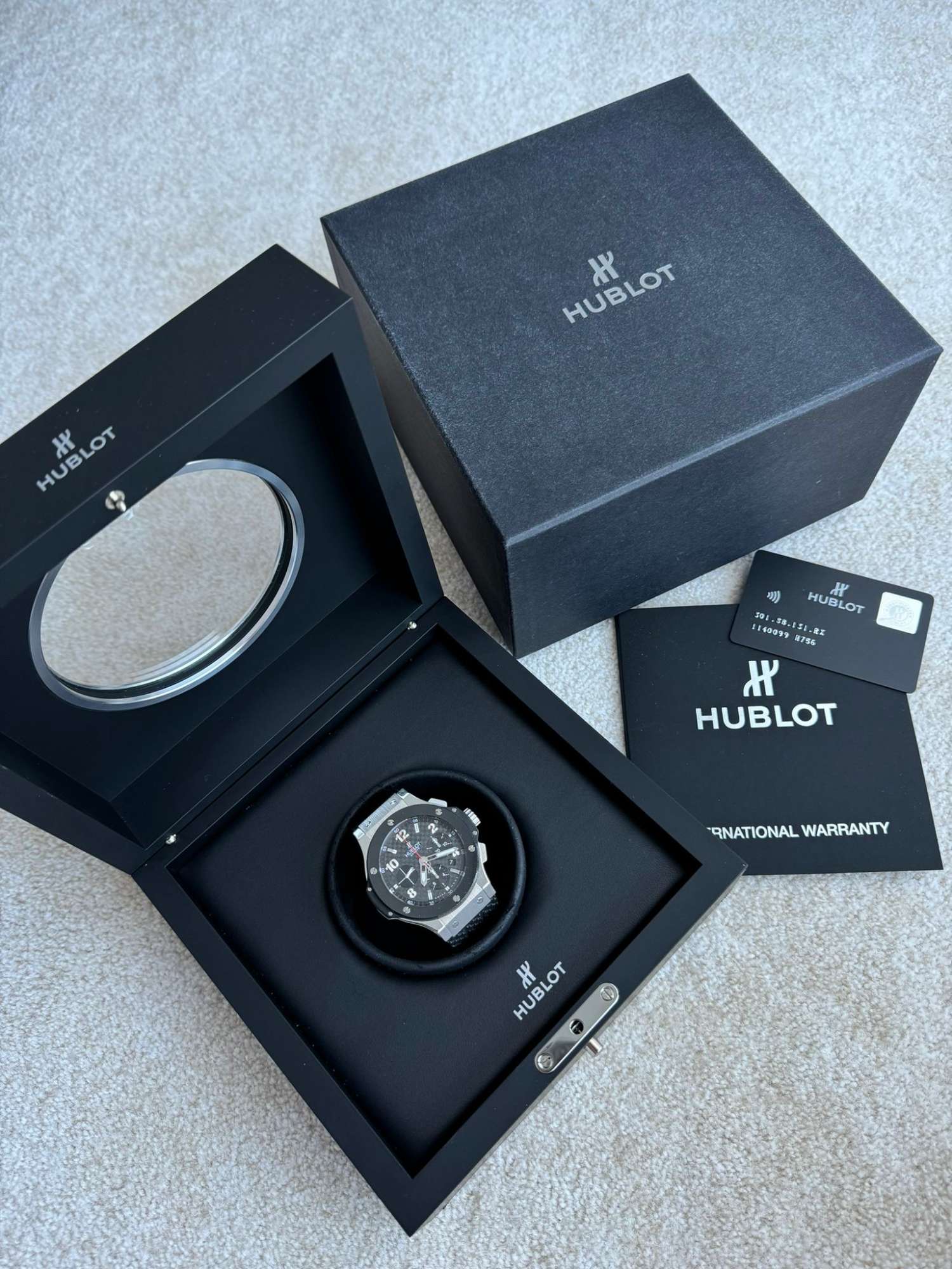 Hublot hodiny