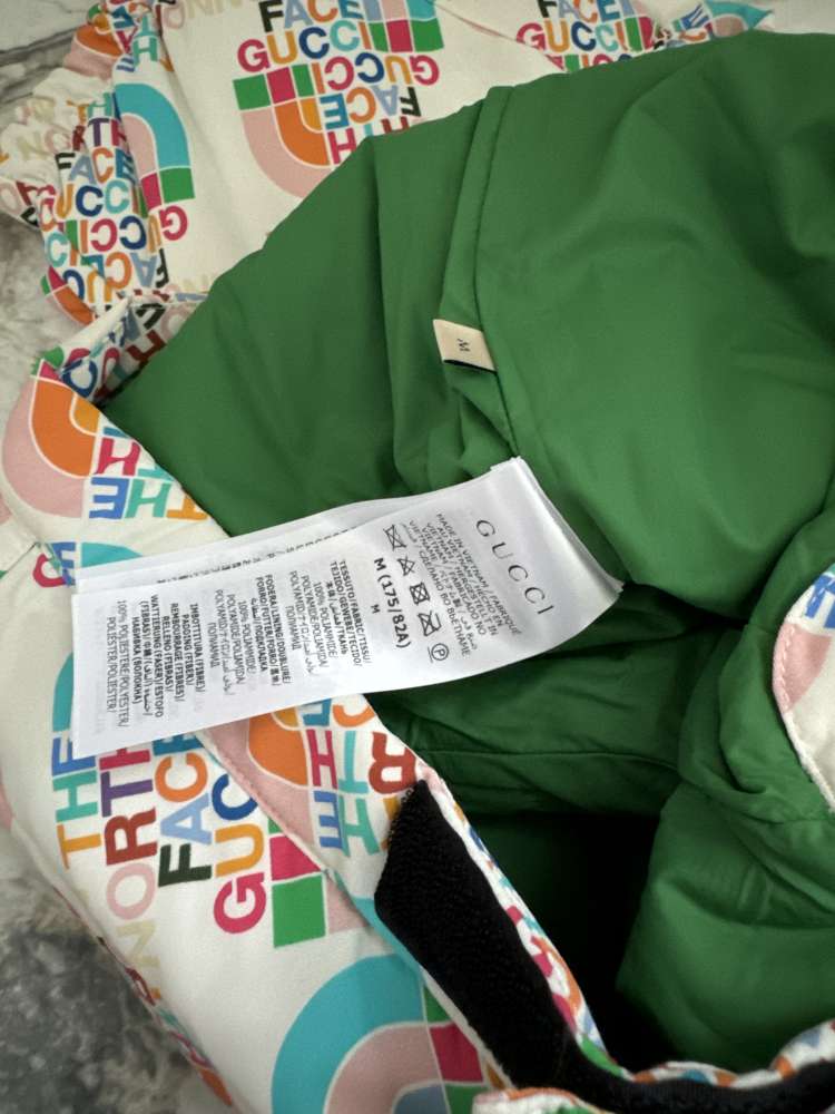 Gucci oteplovacky