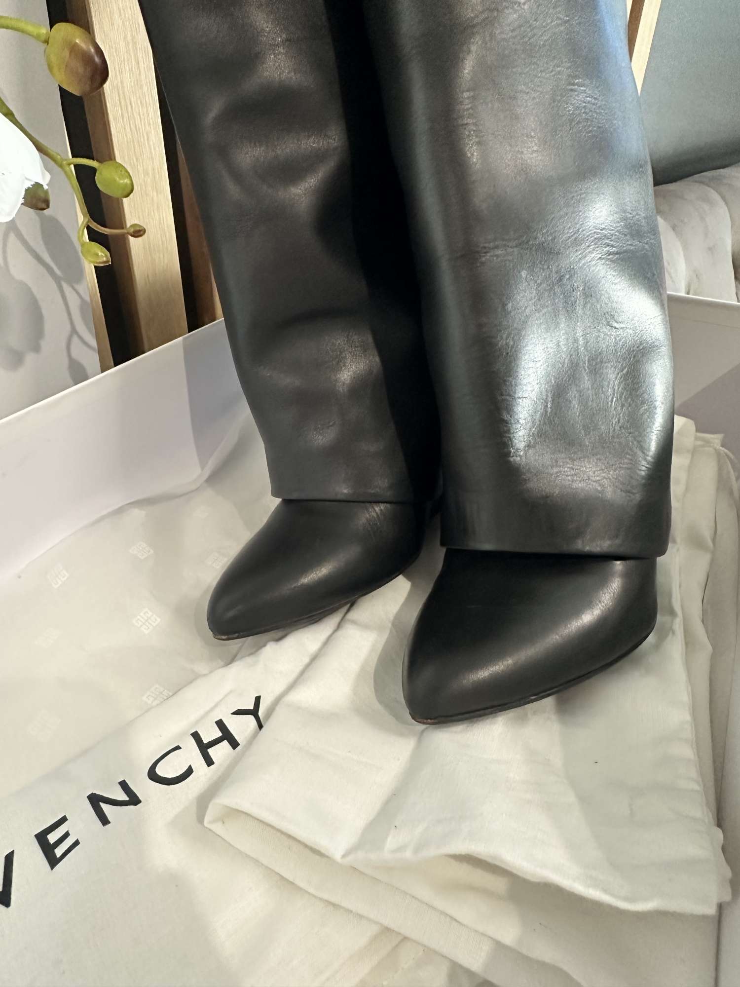 Givenchy Sharkboots