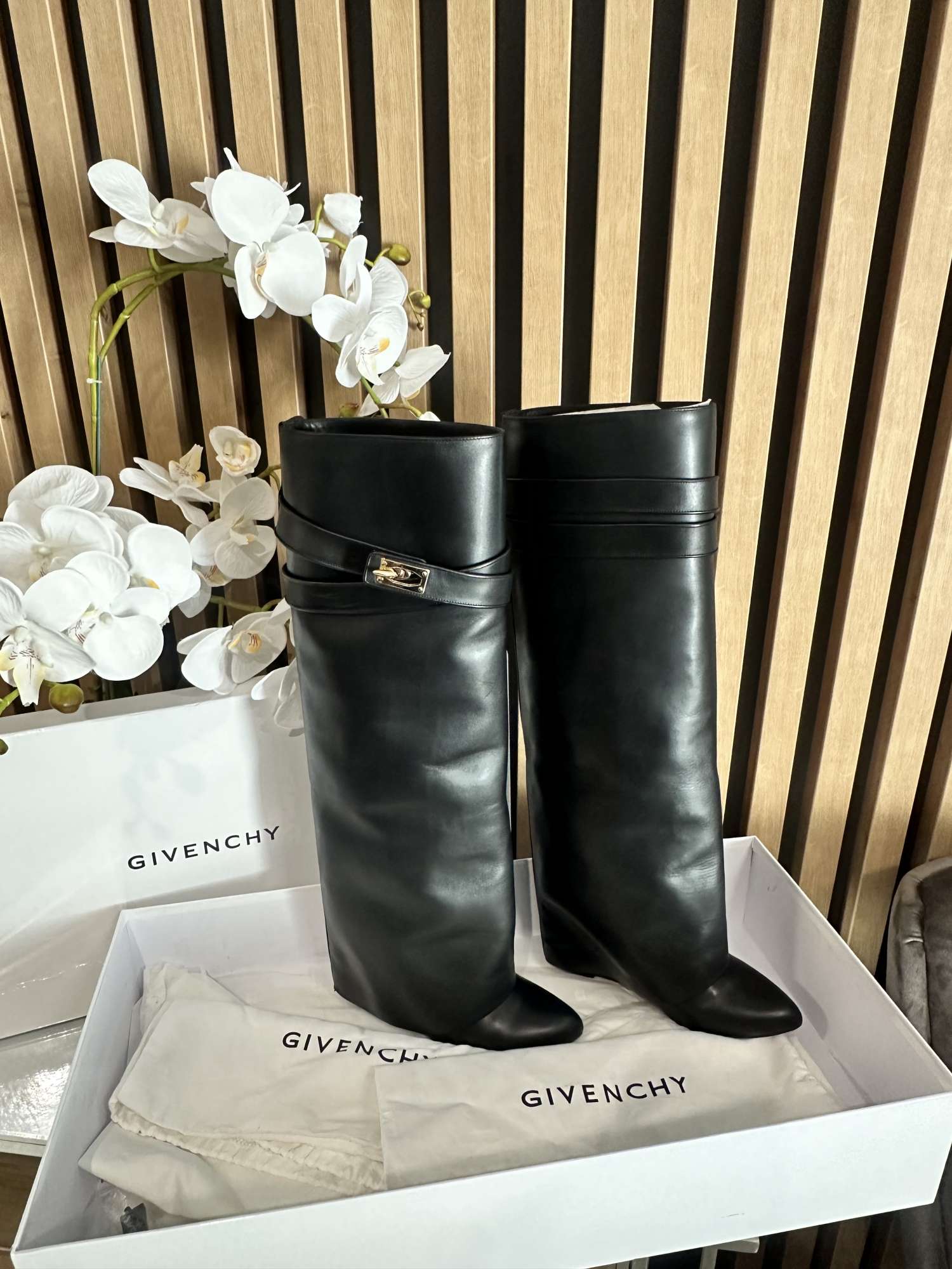 Givenchy Sharkboots