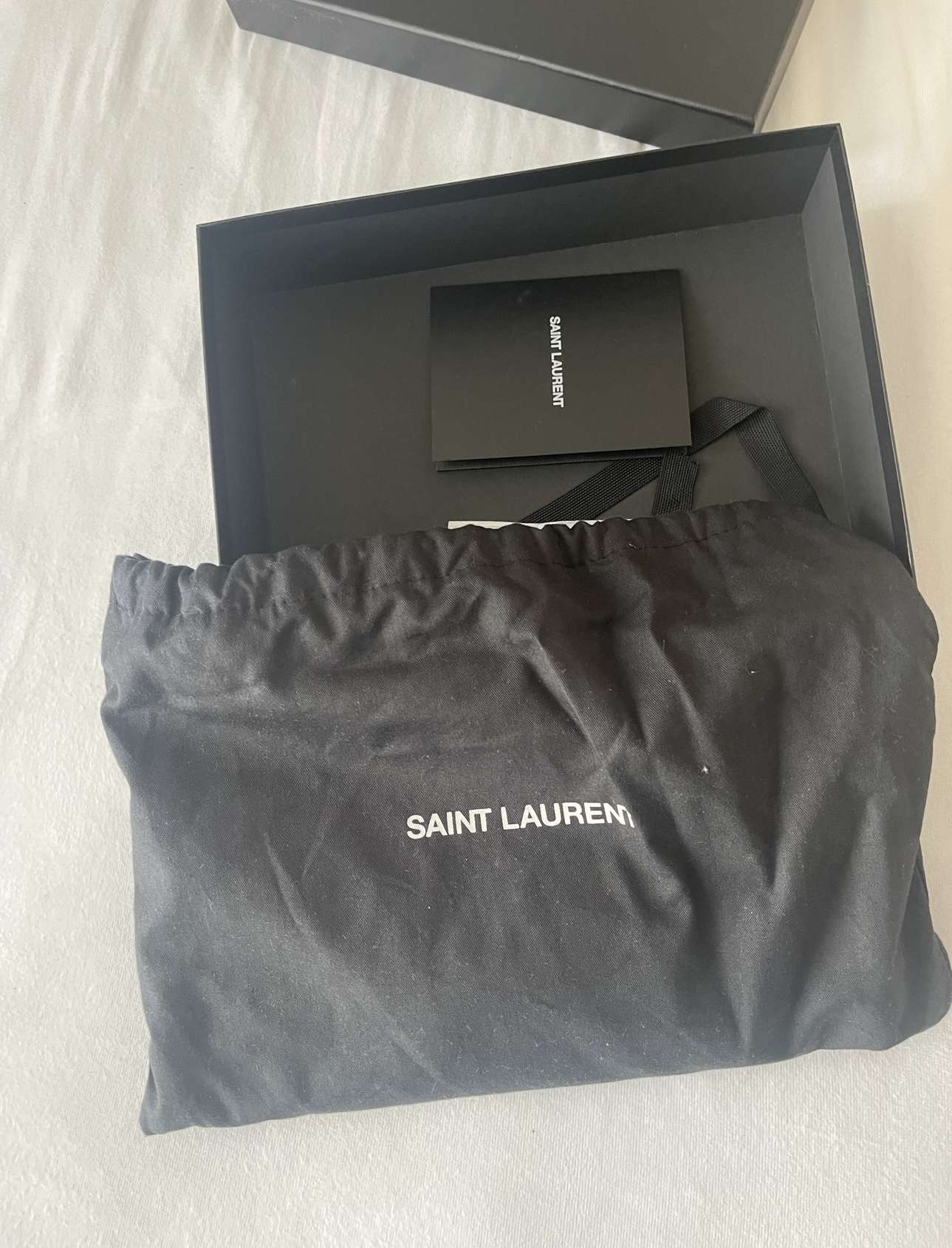 Ysl kabelka