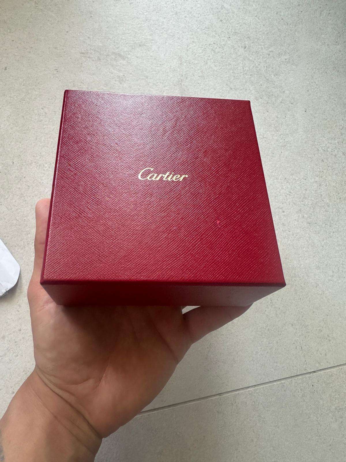 Cartier love